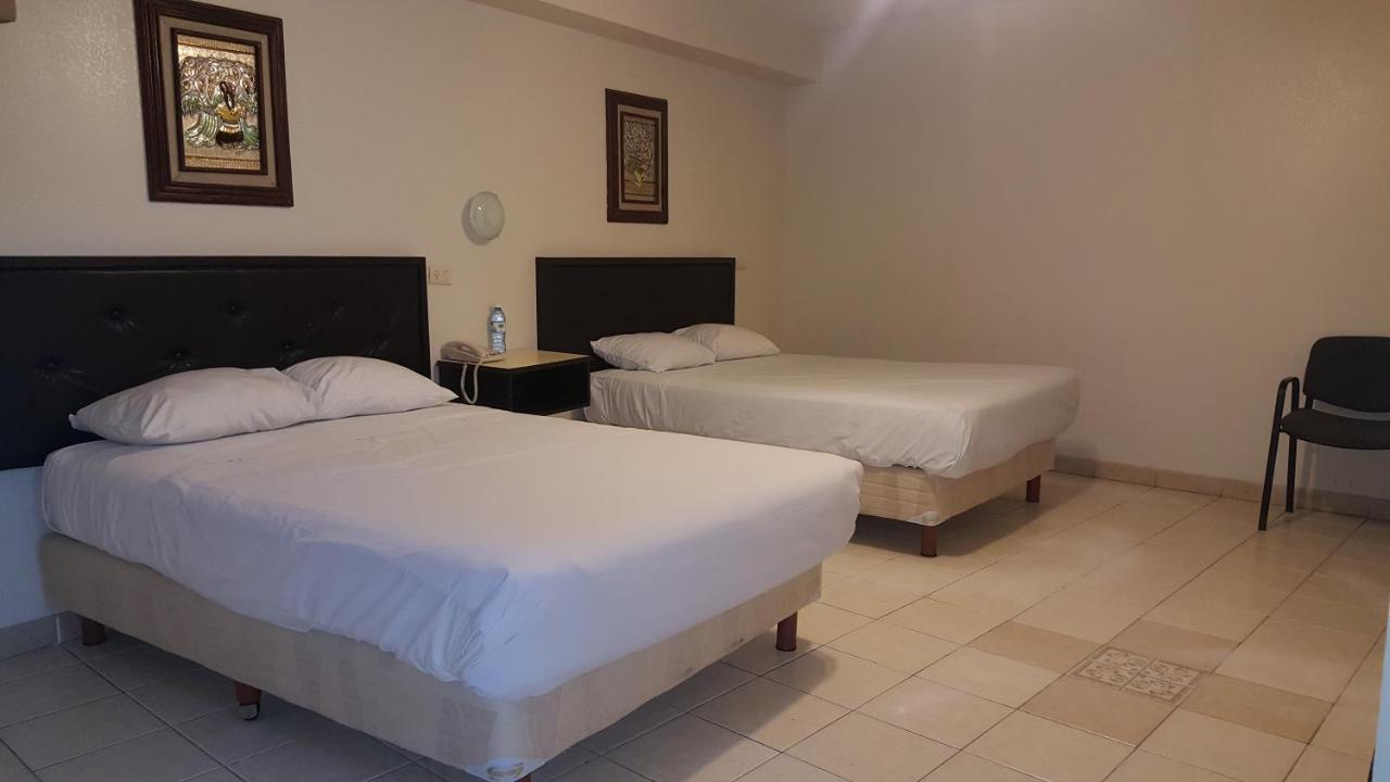 Hotel Roma Matamoros  Bagian luar foto