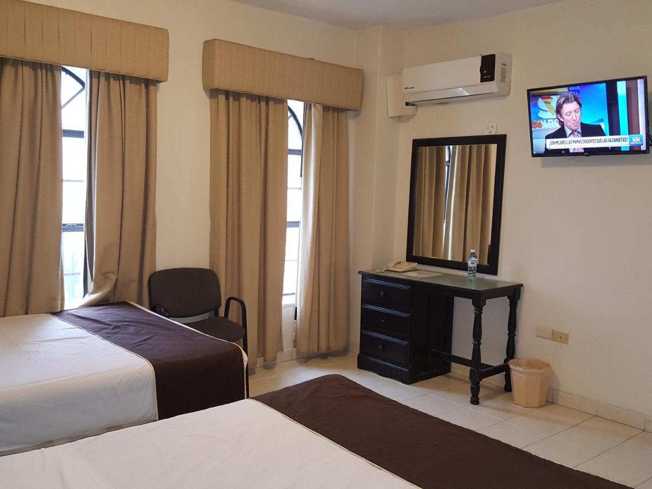 Hotel Roma Matamoros  Bagian luar foto